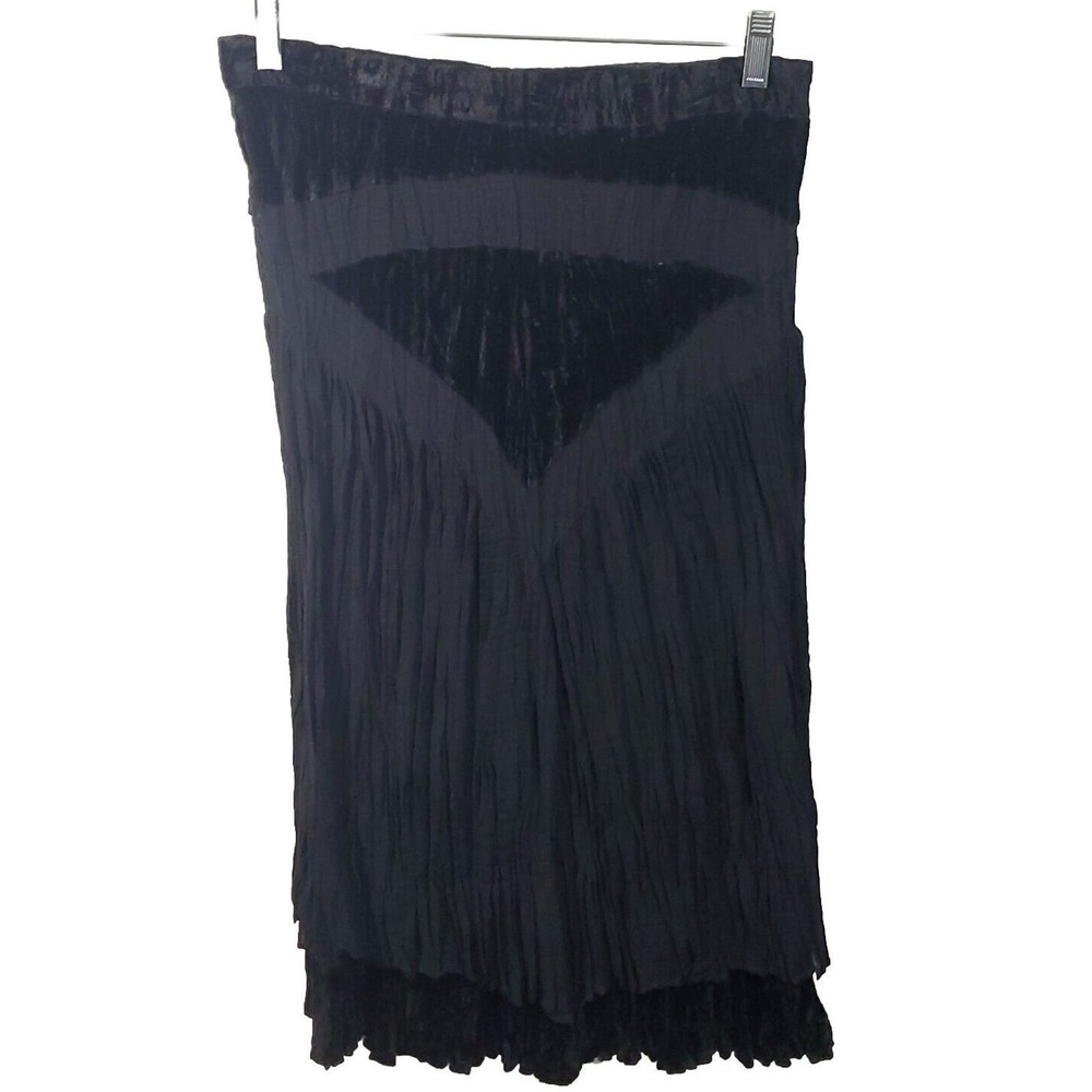 Alberto Mikali 8 Velvet Velour Crinkled Pleated Asymmetrical Hem Black Skirt